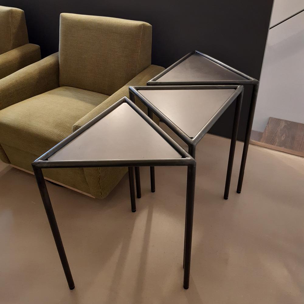 Möbel Design . Dreibein